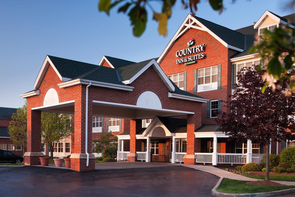 Country Inn & Suites By Radisson, Milwaukee West Brookfield , Wi Exterior foto